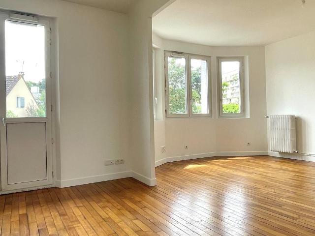 apartment for rent in, Sevres 92310