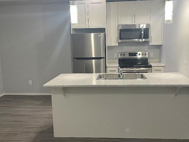 Apartment For Rent In Ste. Anne