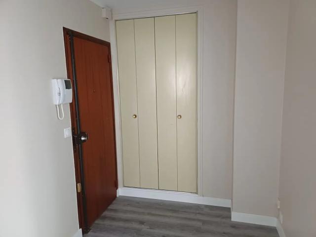 apartment for rent in SURESNES 92150