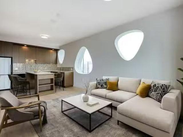 Apartment for rent in Surrey, North Surrey, 13495 Central Aven.