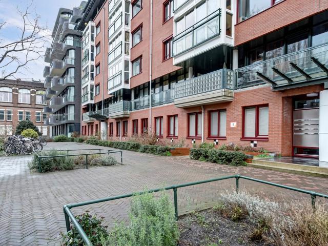 apartment for rent in Pieter de Hoochstraat 17 D 1071ED Amsterdam Johannes Vermeerbuurt Amsterdam
