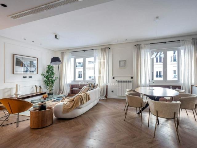 Apartment for rent in Rios Rosas, Madrid city, Madrid