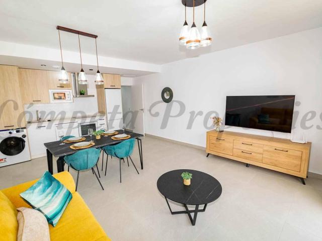 Apartment for rent in Torrox Costa, Torrox, Málaga