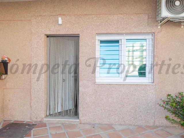 Apartment for rent in Torrox Costa, Torrox, Málaga