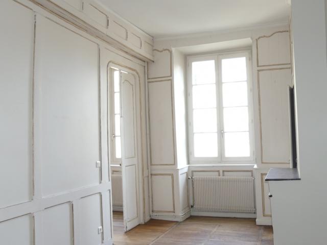 apartment for rent in Tulle 19000