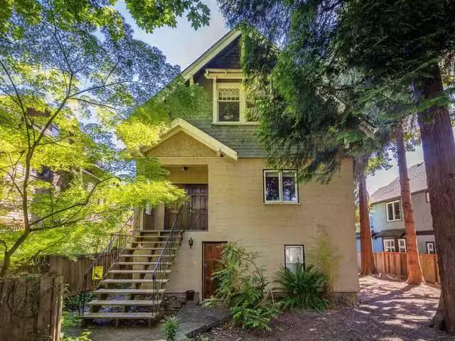 Apartment for rent in Vancouver, Vancouver West, Ground Floor.