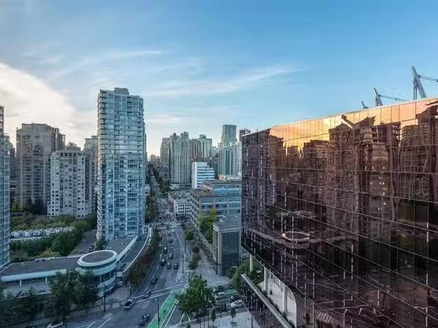 Apartment for rent in Vancouver, Vancouver West, PH2015 68 Smi.