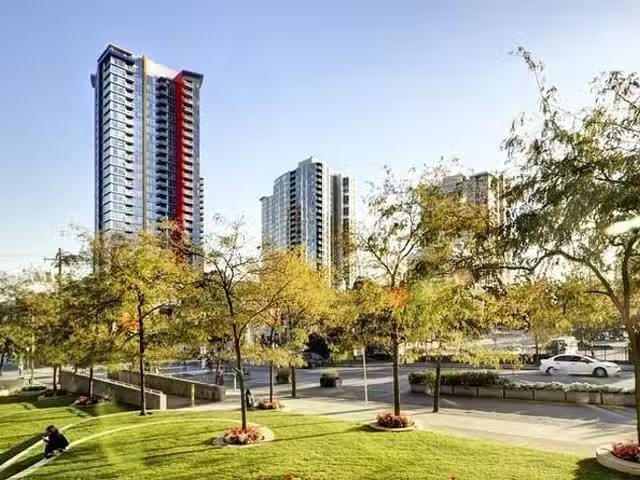 Apartment for rent in Vancouver, Vancouver West, 1806 131 Regi.