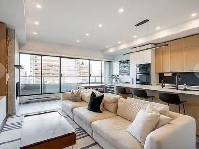 Apartment for rent in Vancouver, Vancouver West, 1160 Burrard.