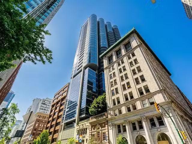 Apartment for rent in Vancouver, Vancouver West, 2402 838 W Ha.