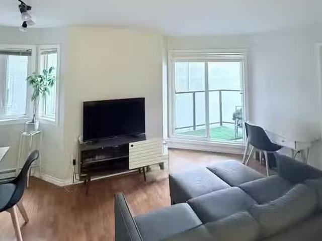 Apartment for rent in Vancouver, Vancouver West, 202 2385 W 5t.