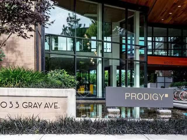 Apartment for rent in Vancouver, Vancouver West, 212 6033 Gray.