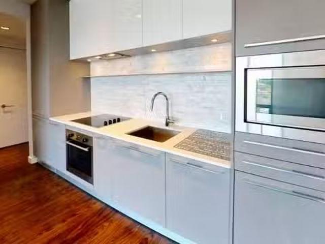 Apartment for rent in Vancouver, Vancouver West, 7xx 8031 Nuna.