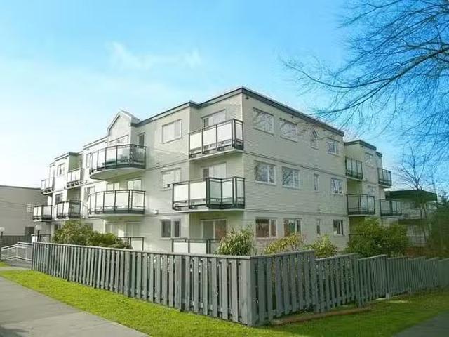 Apartment for rent in Vancouver, Vancouver East, 205 33 N Temp.
