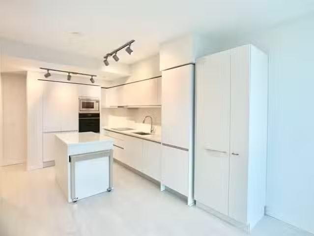 Apartment for rent in Vancouver, Vancouver East, 714 180 E 2nd.