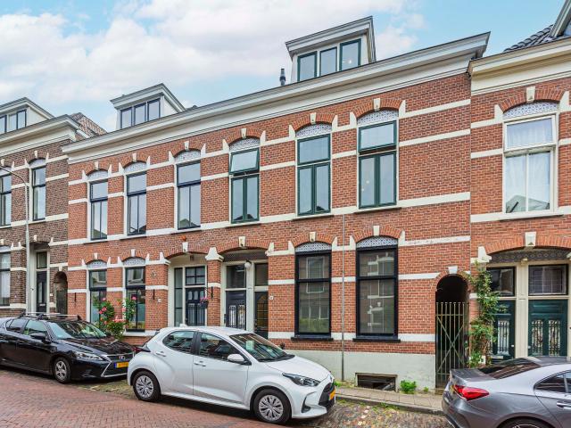 apartment for rent in Verhuellstraat 12 6821DL Arnhem Graaf Ottoplein e.o. Arnhem