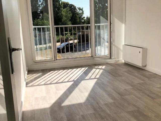 apartment for rent in VILLEJUIF 94800