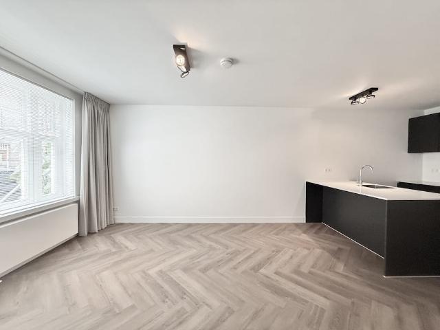 Apartment for rent in Zuid, Amsterdam, Netherlands