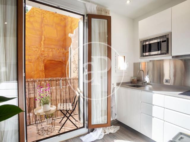 SEASONAL RENTAL · €1,450/MONTH FOR AN 11 MONTH STAY