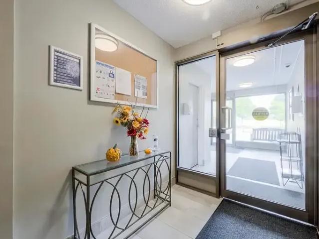 Apartment For Rent Orangeville ON 1850 ES93255600