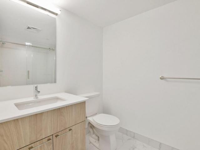 Apartment For Rent Ottawa ON 1700 ES98313639