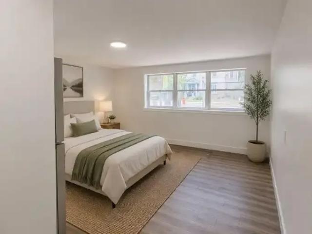 Apartment For Rent London ON 1350 ES103574459