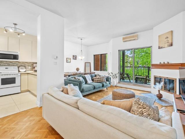 Apartment for rent, Laval Chomedey