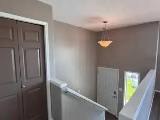 Apartment For Rent Lethbridge AB 2200 ES103879604