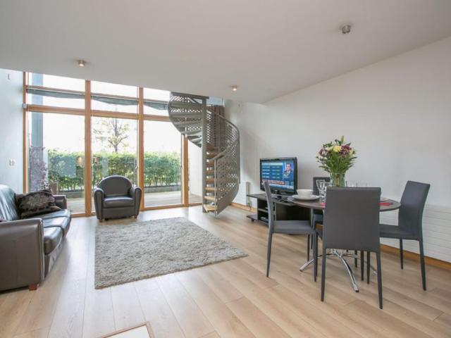 Apartment for rent, North Wall Quay County Dublin, Ireland