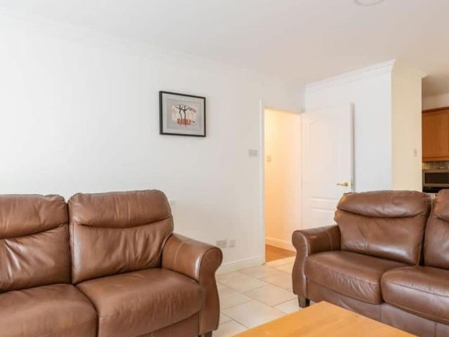 Apartment for rent, Stepaside Park Dublin, Ireland