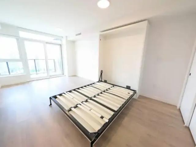 Apartment For Rent Surrey BC 1400 ES103338599