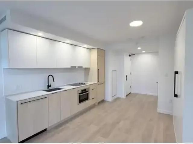 Apartment For Rent Surrey BC 1450 ES100977005