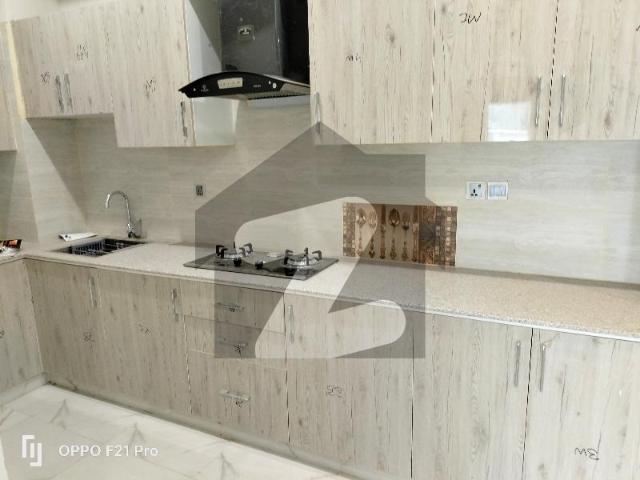 Apartment For Rent River Hills
