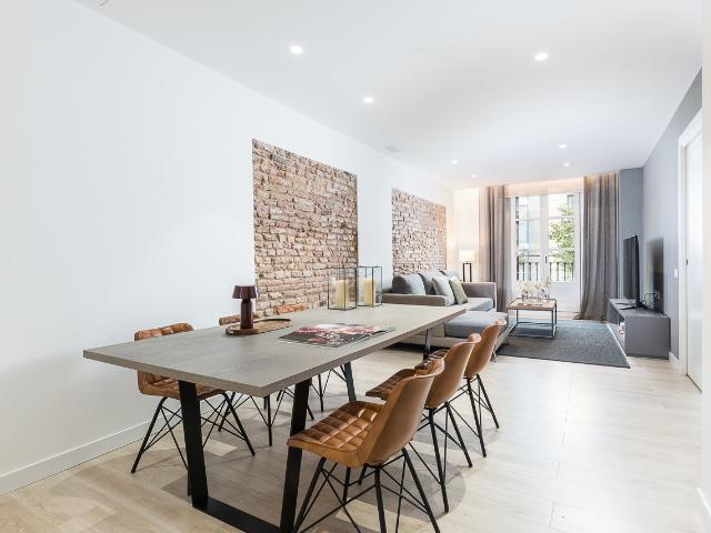 Apartment for rent with 2 bedrooms in Eixample