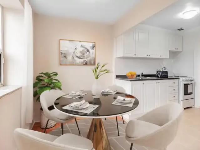 Apartment For Rent Toronto ON 1700 ES102752257
