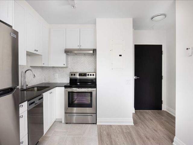 Apartment For Rent Toronto ON 1750 ES98310778