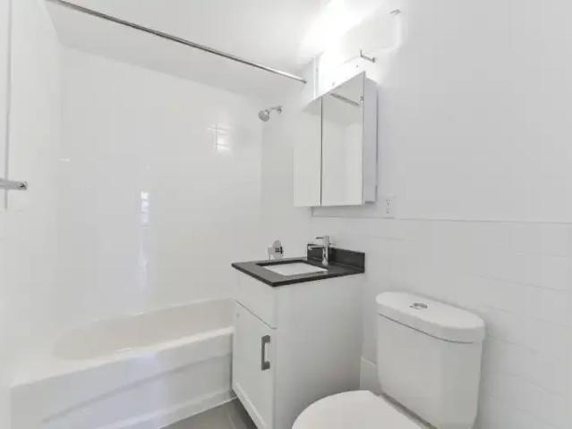 Apartment For Rent Toronto ON 1900 ELS103118480