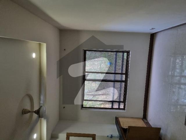 Apartment For Rent Two Bedrooms Living Room N A Kitchen And 2 Bathroom wd lift facility. Midway Commercial