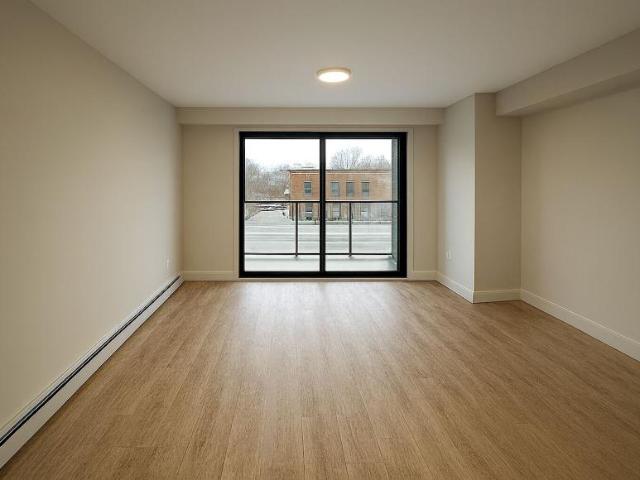 Apartment For Rent Vancouver BC 1975 ELS98310758