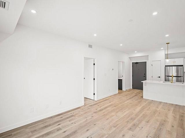 Apartment For Sublet