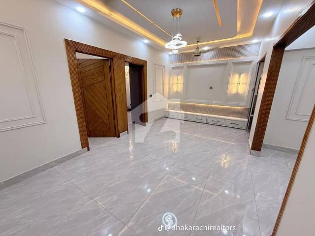 Apartment for sale 3bed room lift and car parking project