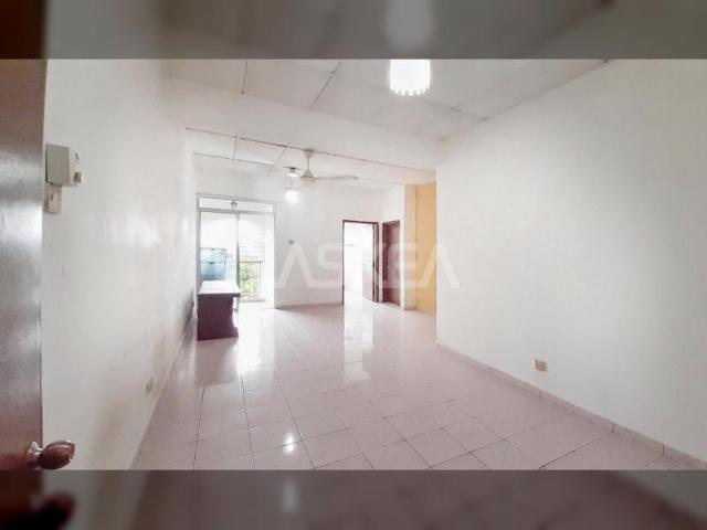 Apartment for Sale 3r2b 835 sqft EndLot at Pangsapuri Orkid Blok 7, Subang Bestari, Selangor