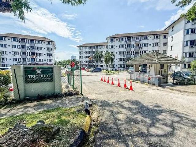 Apartment For Sale 1K Tricourt