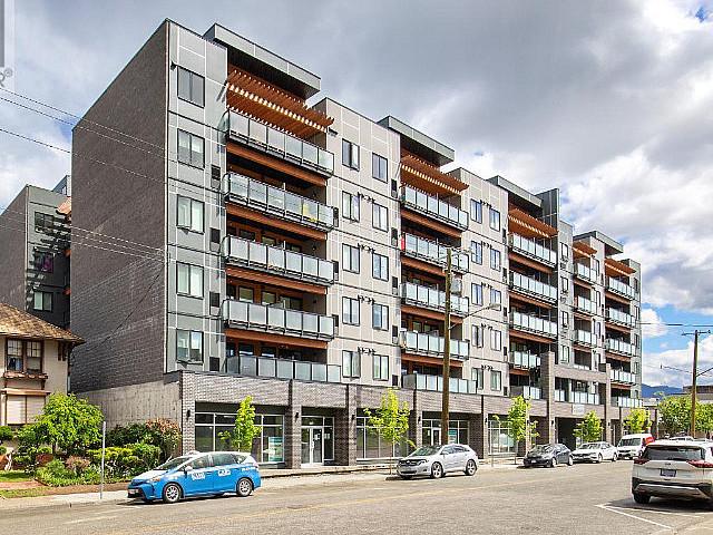 Apartment For Sale 522 444 St Paul Street Listed By Bsre