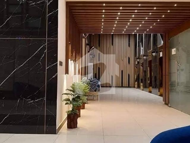 Apartment for sale at chandni chowk opp to faizan e madina main university road