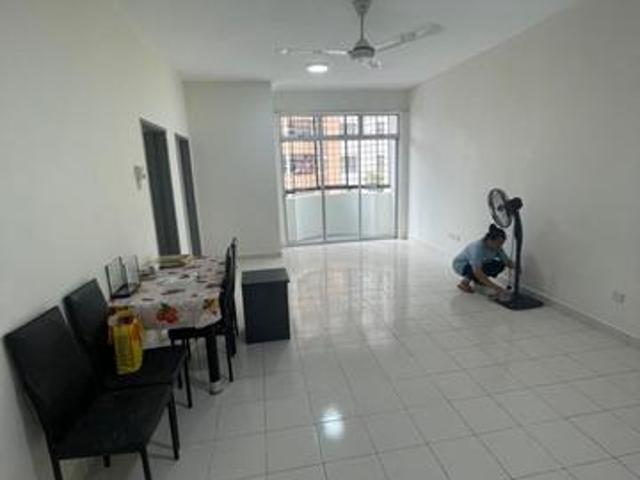 Apartment for sale at Lagoon Perdana Bandar Sunway
