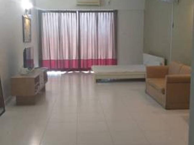 Apartment For Sale Bayu Marina Bayu Puteri Permas Full Loan