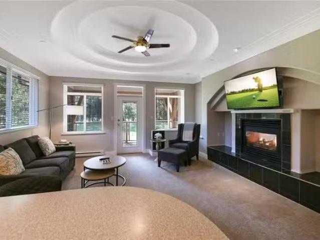 Apartment for sale in Courtenay, Crown Isle, 607/608 D 366 Clu.