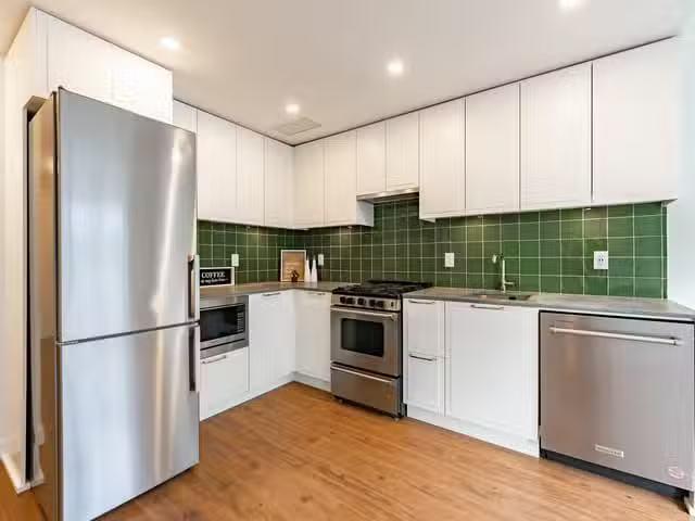 Apartment for sale in Coquitlam, Coquitlam, 402 648 Lea Avenue.