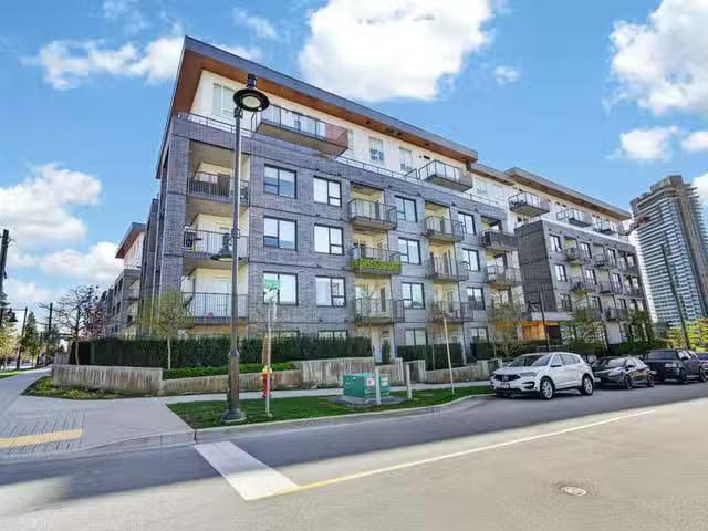 Apartment for sale in Coquitlam, Coquitlam, 404 648 Lea Avenue.